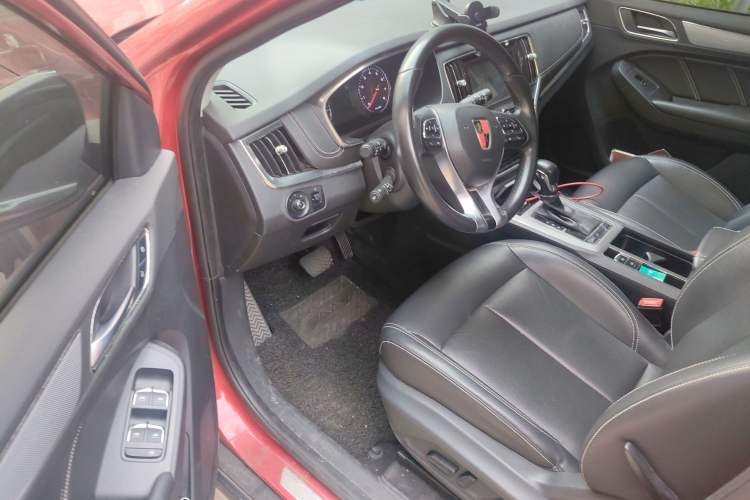 Used Roewe RX5 2016 20T Two-Wheel Drive Automatic Flagship Edition
