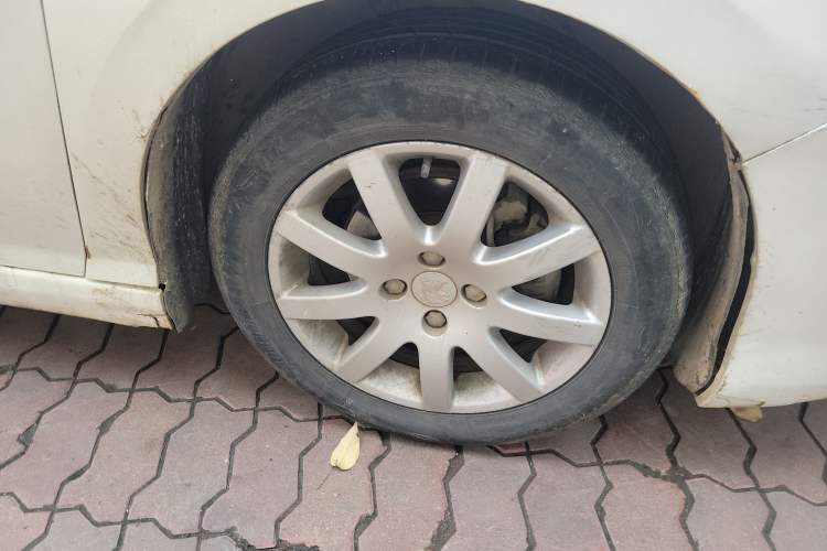 Used Peugeot 308 2013 1.6L Manual YouShang Model
