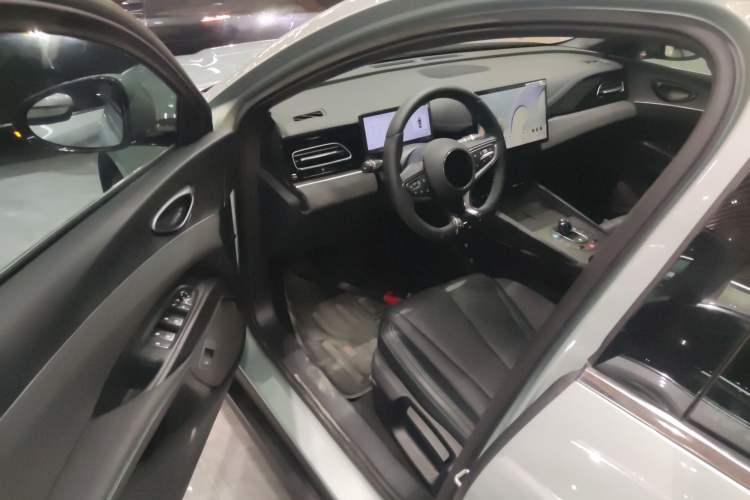 Used BYD Seal 06 New Energy 2025 DM-i Smart Drive 80KM Luxury Model