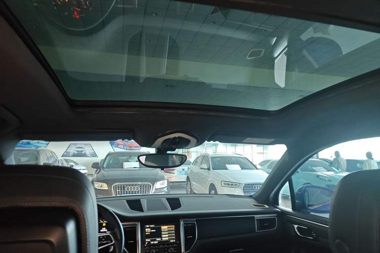 Used Porsche Macan 2016 Macan 2.0T