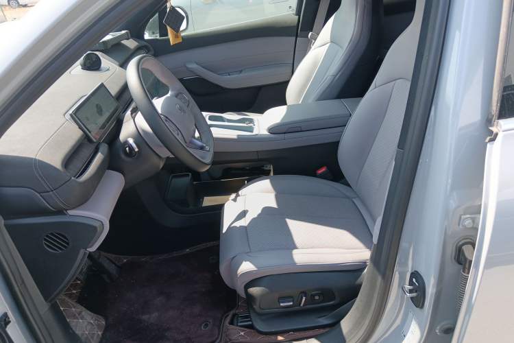 Used Nio EC6 2024 75 kWh
