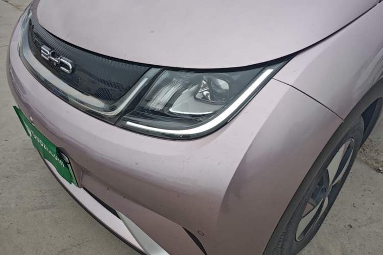 Used BYD Dolphin 2023 420 km Fashion Edition