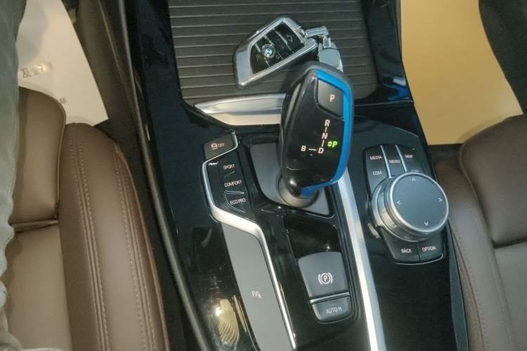 Used BMW iX3 2021 Leading Model