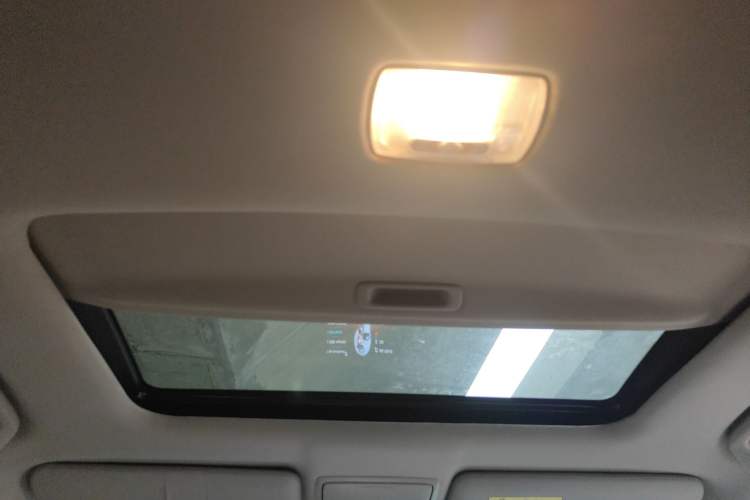 Used Honda CR-V 2016 2.0L two-wheel drive Urban Edition