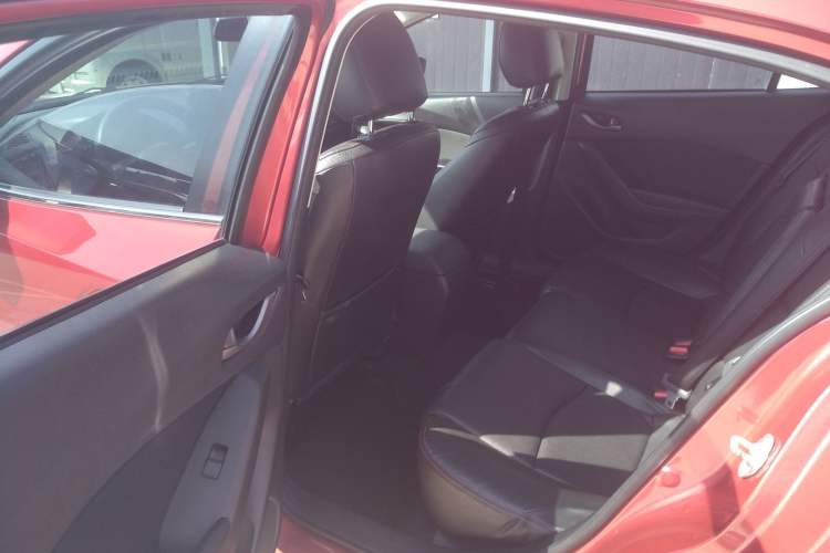 Used Mazda Mazda 3 Axela 2017 Sedan 1.5L Automatic Comfort Model Emission Standard China V