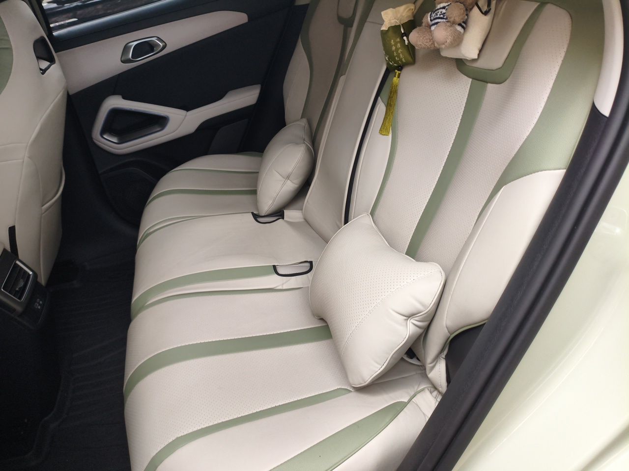 BYD Yuan UP 2025 Intelligent Driving Version 401 KM Dynamic Edition — снимка 14