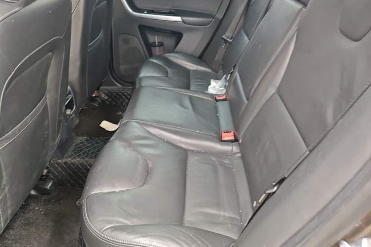 Used Volvo XC60 2015 T5 Smart Upgrade Model Left Rear Seat