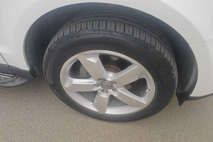 Used Audi Q5 2015 40 TFSI Technology Edition
