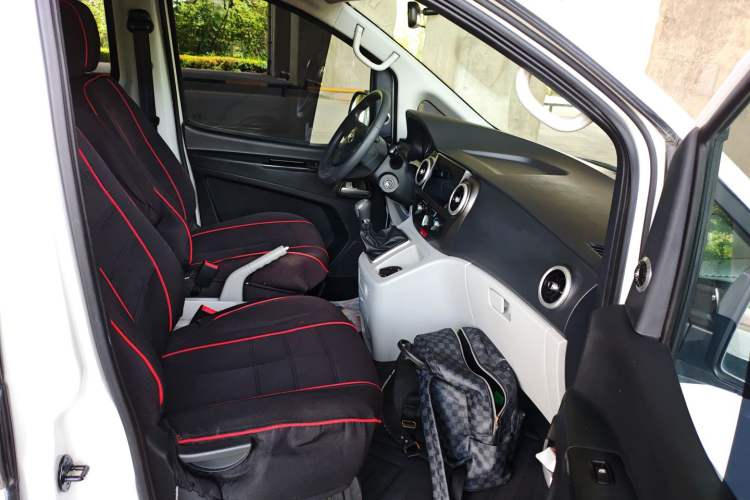 Used JAC Refine M3 2019 1.8L 5-Seater Express Edition