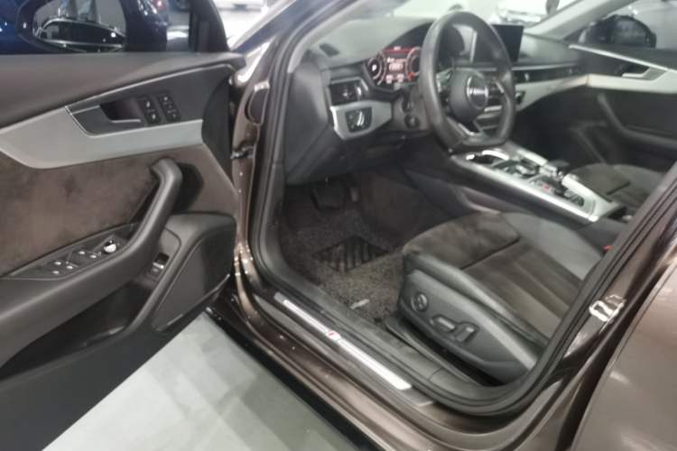 Used Audi A4L 2017 45 TFSI quattro Sport Edition