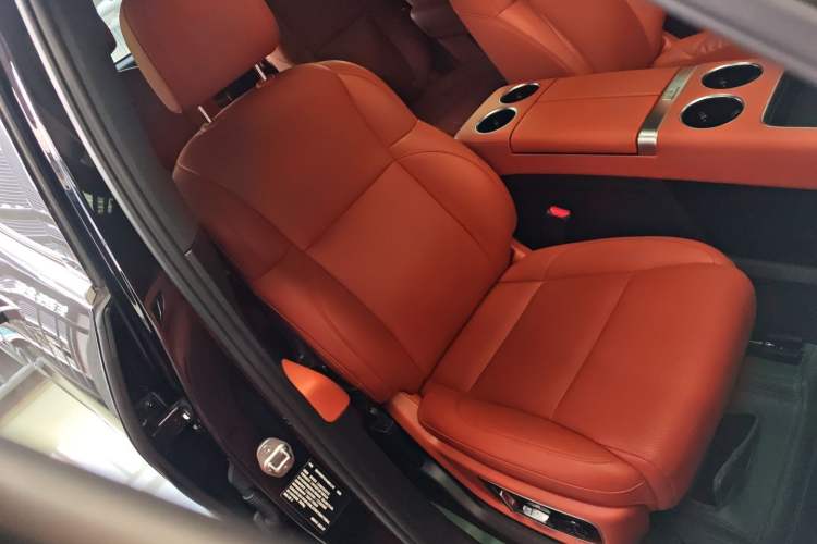 Used Li Auto L8 2023 Pro Model
