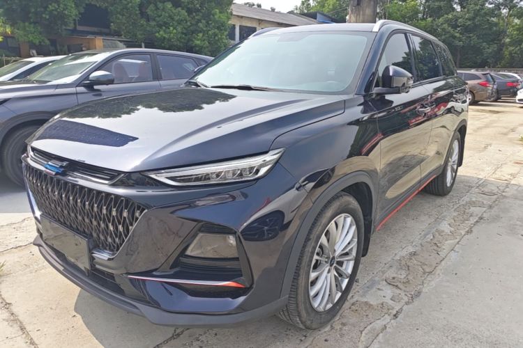 Ojetý CHANGAN OSHAN X7 PLUS 2022 1.5T Blue Whale Edition Automatic Prestige Version