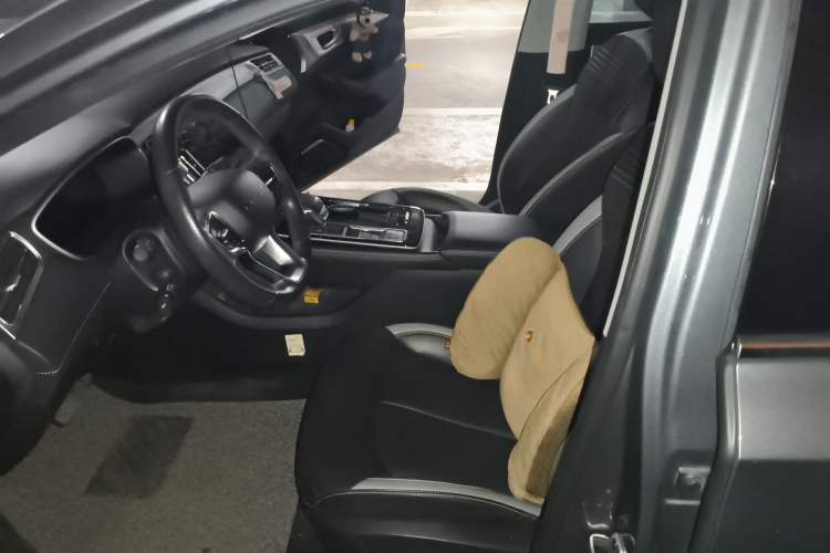 Used Roewe i6 MAX New Energy 2020 1.5T PHEV Cool & Stylish Skyroof Edition Left Front Seat