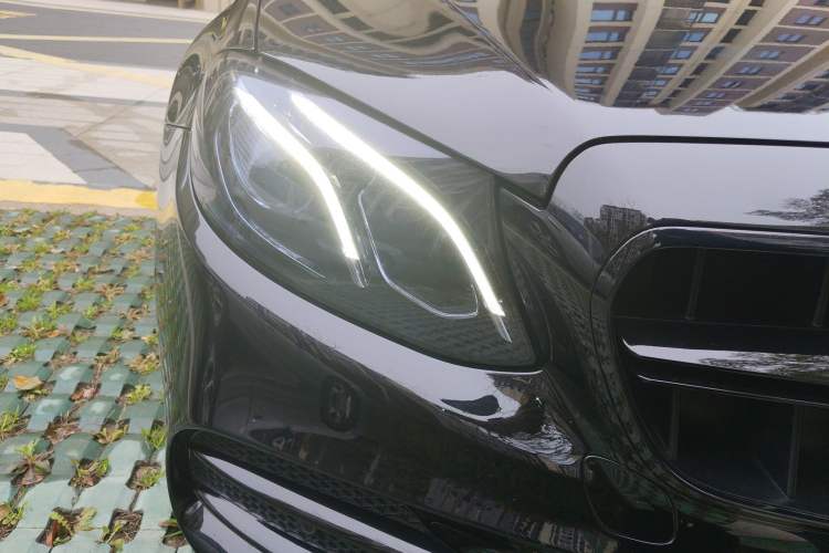 Used Mercedes-Benz E-Class 2017 E 300 L Sport Luxury Edition
