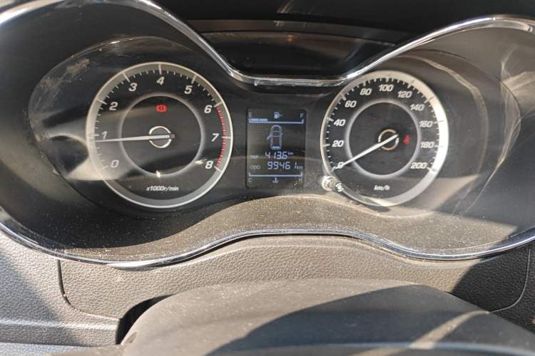 Used Baojun 560 2015 1.8L manual Comfort trim level