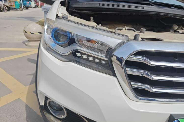 Used Haval H1 2016 Blue Label 1.5L Manual Urban Model
