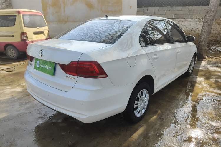 Used Volkswagen Santana 2018 1.5L Manual Fashion Edition Rear Right 45 Deg