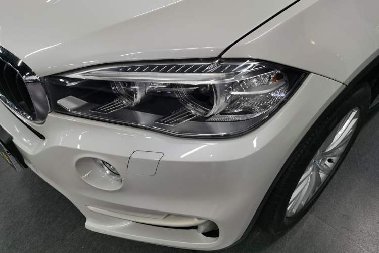 Used BMW X5 2014 xDrive35i Leading Model