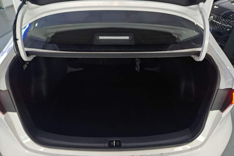 Used Toyota Levin 2022 Dual-Engine 1.8H E-CVT Luxury Edition
