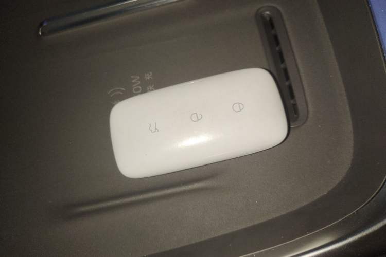 Used Geely Galaxy Galaxy M9 2025 Model 210km Four-Wheel-Drive Leading Edition