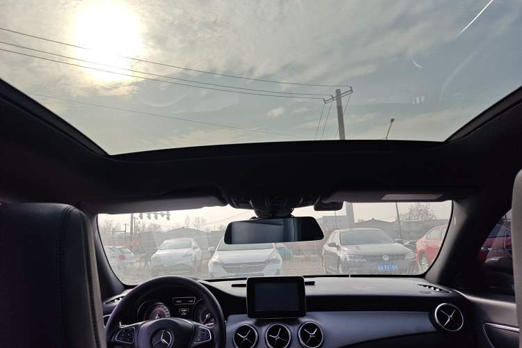 Used Mercedes-Benz CLA 2015 CLA 200