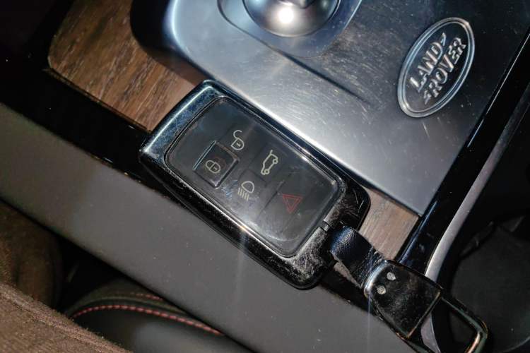 Used Land Rover Discovery Sport 2022 249 PS R-Dynamic S Performance Edition 5 Seats
