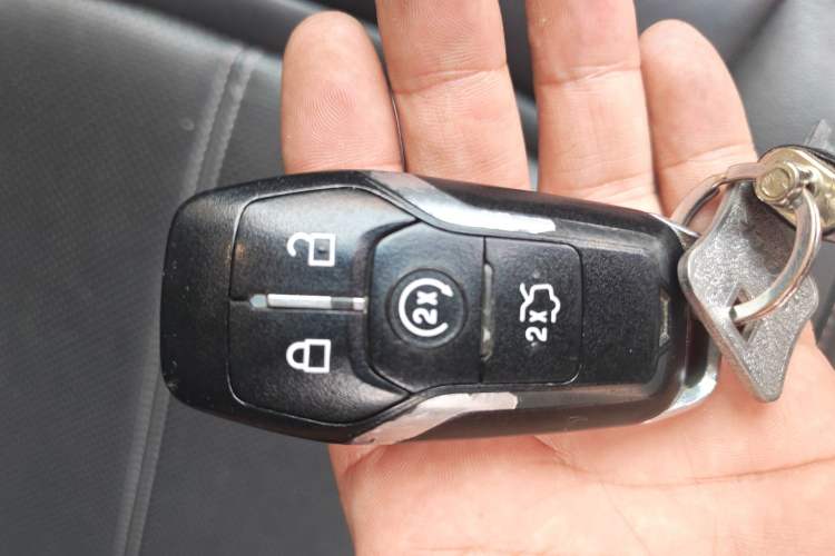 Used Ford Taurus 2016 EcoBoost 180 Luxury Model Vehicle Key