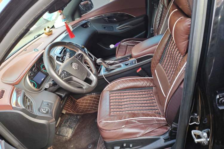 Used Buick LaCrosse 2013 2.4L SIDI Elite Comfort Version