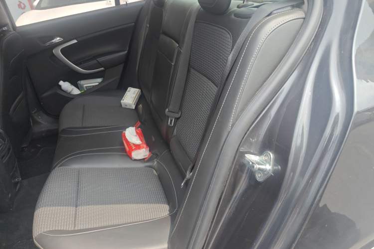 Used Buick Regal 2015 1.6T Leading Technology Model Left Rear Seat