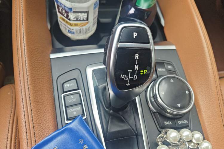 Used BMW X6 2015 xDrive35i Leading Model