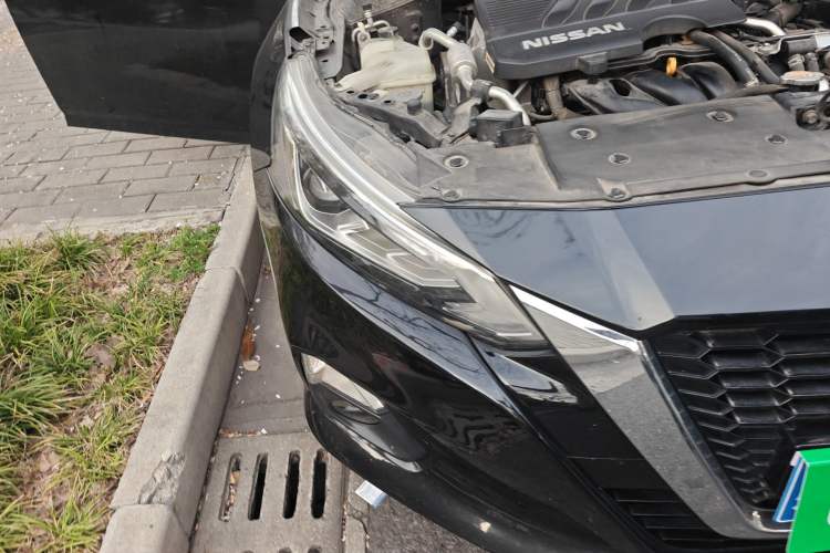 Used Nissan Teana 2020 Revised Version 2.0L XL Upper Smart Drive Edition Right Front Headlight