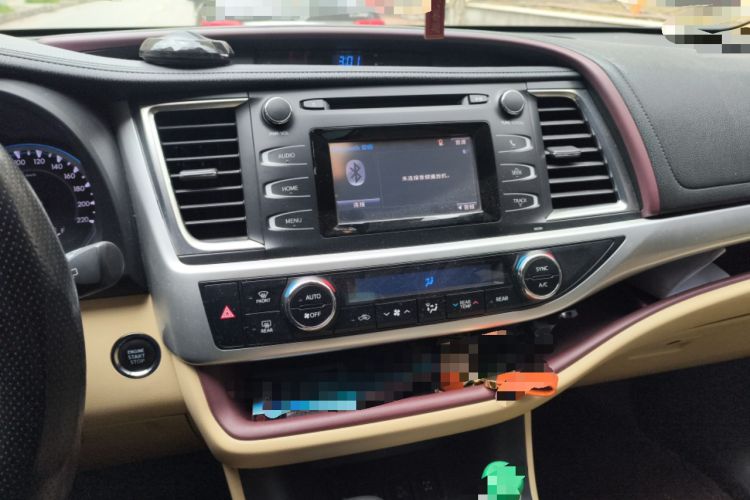 Used Toyota Highlander 2017 2.0T Four-Wheel Drive Luxury Edition 7 Seats