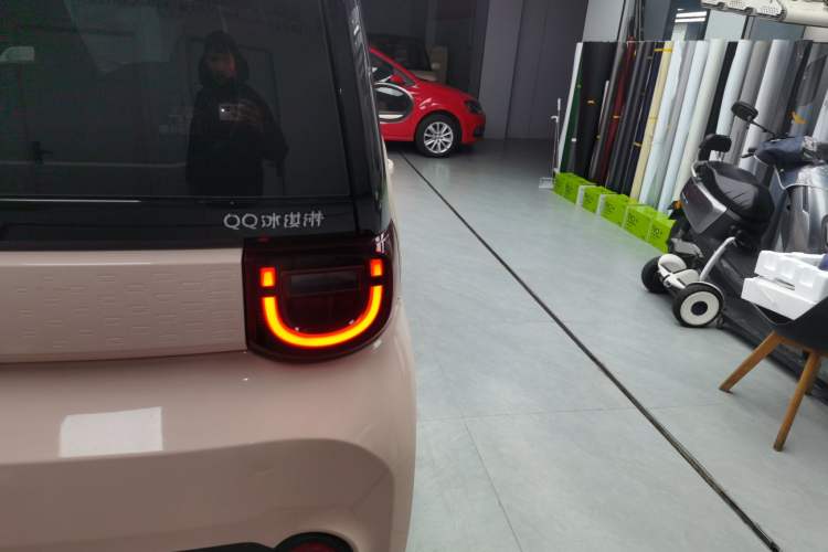 Used Chery QQ Ice Cream 2022 120km Conical Shape Lithium Iron Phosphate