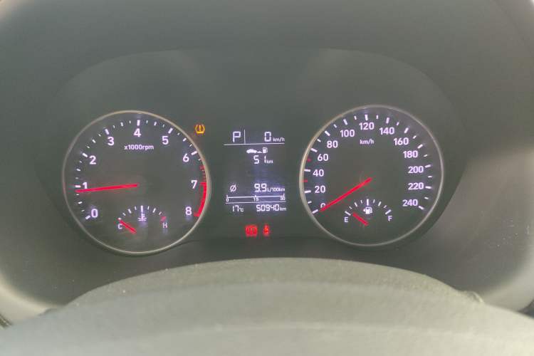 Used Hyundai Celesta 2018 1.6L Automatic GL Enjoyment Edition China VI compliant