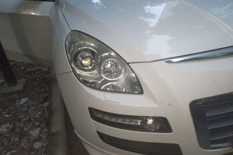 Used Luxgen Great 7 SUV 2011 2.2T Four-Wheel-Drive Flagship Edition
