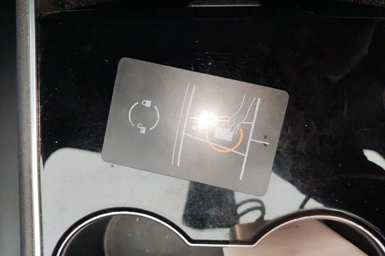 Used Tesla Model 3 2020 Standard Range Rear-Wheel Drive Upgraded Version Interior 1