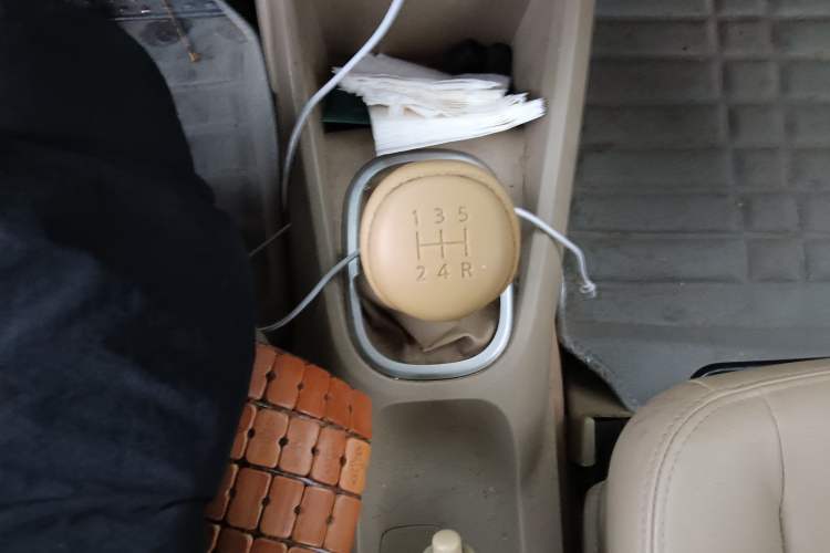 Used Venucia D50 2013 1.6L Manual Luxury Edition
