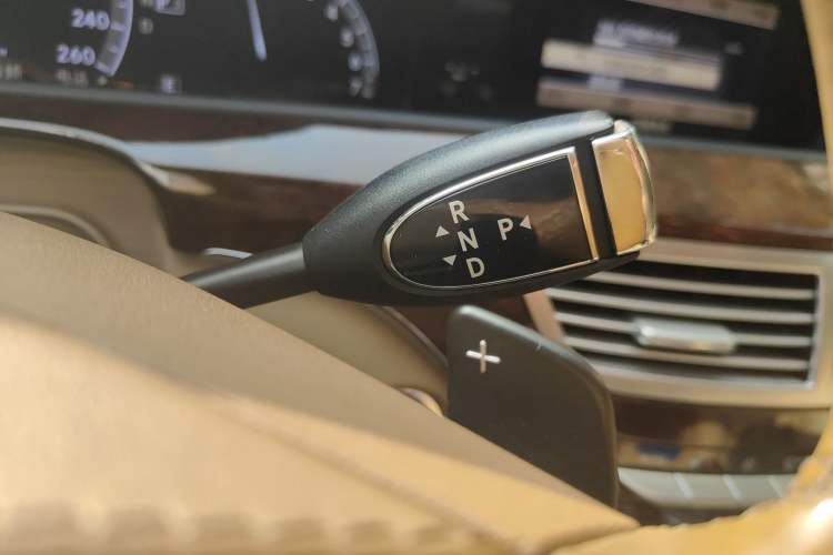 Used Mercedes-Benz S-Class 2011 S 350 L CGI