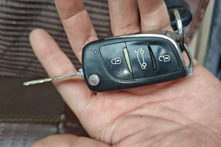 Used Volkswagen Santana Vista 2008 1.8L Manual Sishang Model Vehicle Key