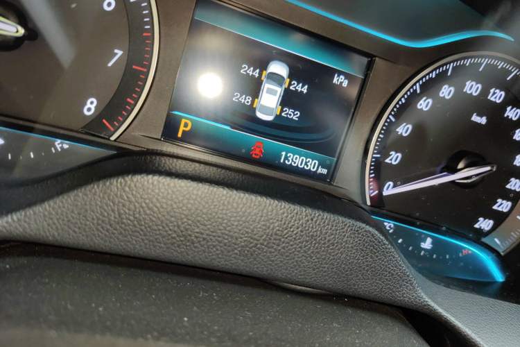 Used Buick GT 2019 18T Automatic Connected Flagship Version China V Standard Odometer Close Up