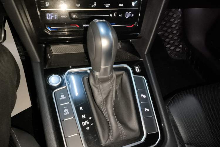 Used Volkswagen FAW-Volkswagen CC 2024 380TSI Striking All-Encompassing Edition
