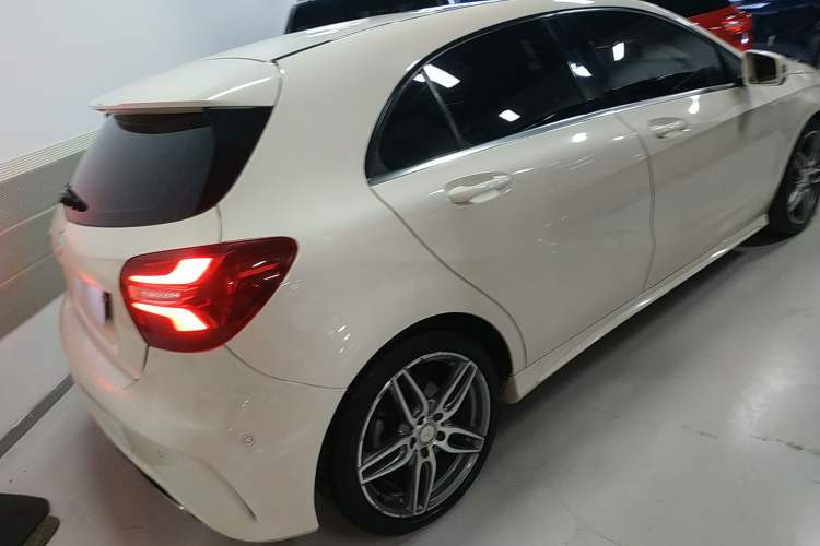 Used Mercedes-Benz A-Class 2017 A 200 Sport