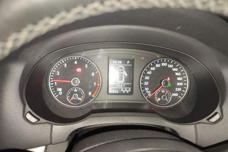 Used Volkswagen Sharan 2013 1.8TSI Standard Model Euro IV