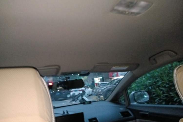 Used Honda Civic 2009 1.8L automatic comfort version Headliner