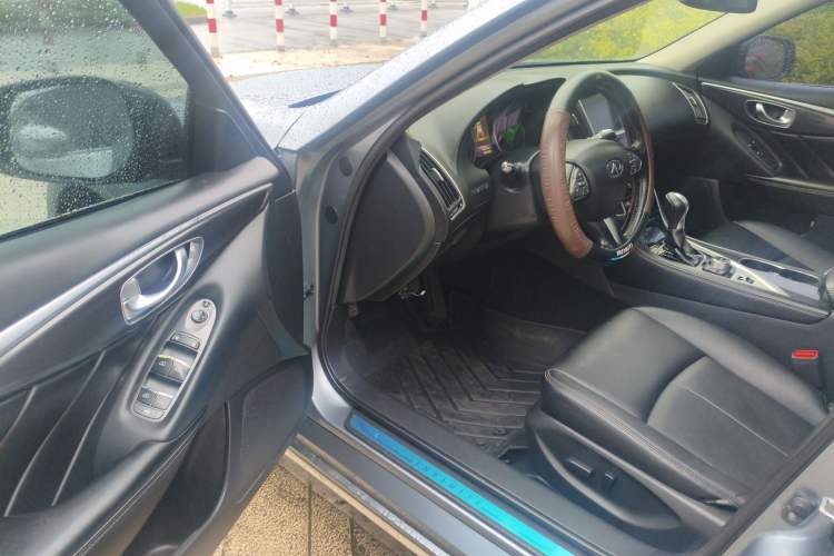 Used Infiniti Q50L 2016 2.0T Comfort Edition Driver Seat