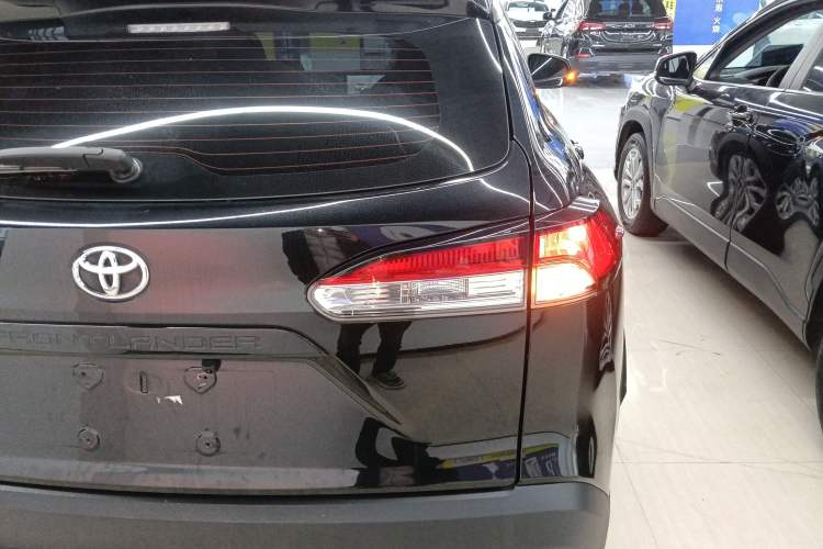 Used Toyota FRONTLANDER 2023 2.0L CVT Elite Edition