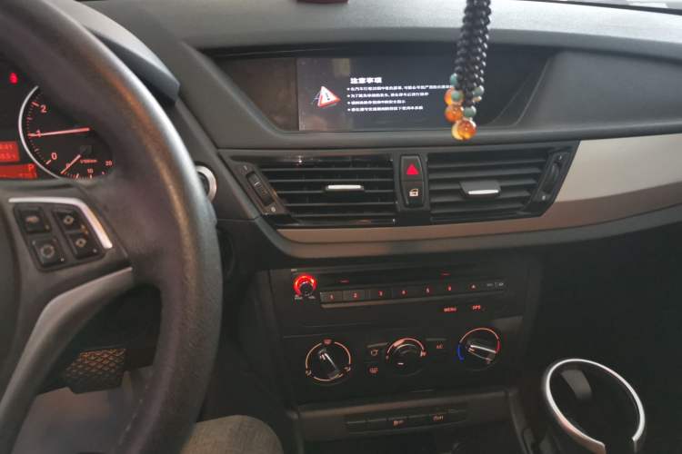 Used BMW X1 2014 sDrive18i Fashion Model
