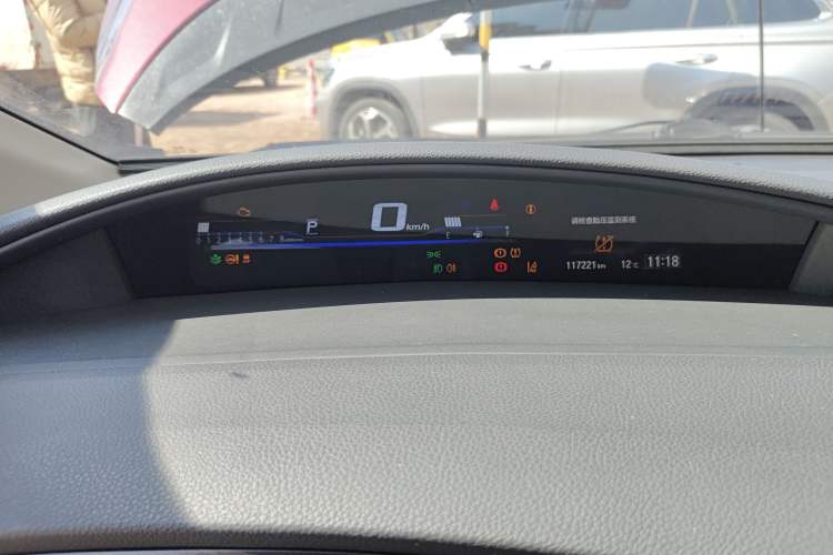 Used Honda Jade 2017 210TURBO CVT Luxury Edition 6 Seats