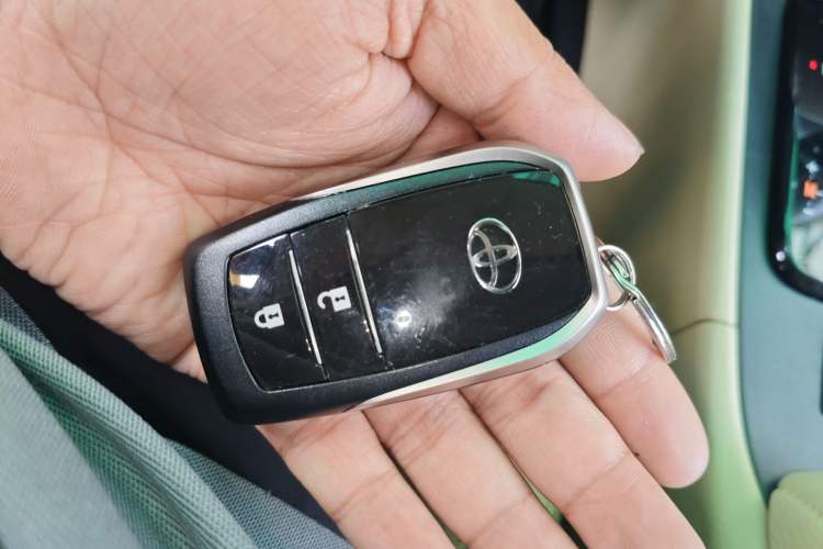 Used Toyota Highlander 2015 2.0T Four-Wheel Drive Luxury Edition 7-Seater