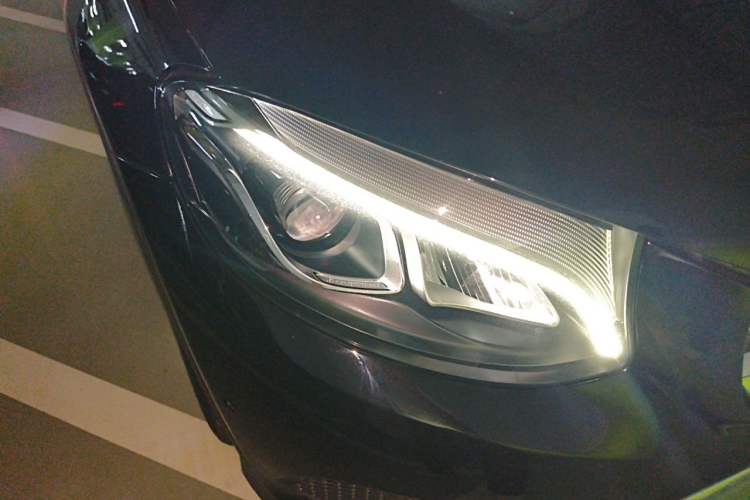 Used Mercedes-Benz GLC 2016 GLC 260 4MATIC Dynamic Edition